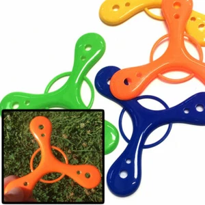 MINI FRISBEE FLYING TRIWING DISCS TOYS FAVOR PARTY BAG CHRISTMAS STOCKING FILLER - Picture 1 of 3