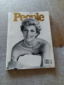 Princess Diana People Magazines. - Picture 1 of 2