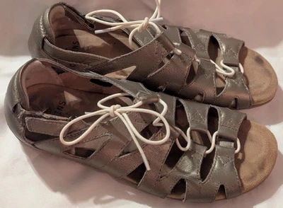 Sandalias de gladiador Earth Origins Belder Bea para mujer 7,5 M cuero bronce punta abierta Foto 1 de 4