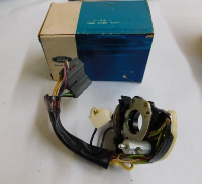 NOS OEM Ford 1972 1976 Thunderbird Lincoln Mark IV Turn Signal Switch 1973 1974 - Image 1 of 4
