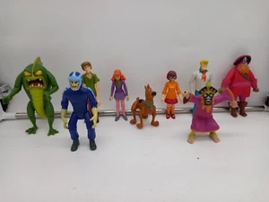 Scooby Doo & The Gang Action Figures & Villains Monsters Bundle Collection X9 - Picture 1 of 9