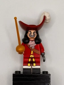 LEGO Disney Capitán Garfio Minifigura (dis016) - Imagen 1 de 2