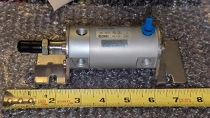(1) SMC NCGKLN40-0050 Non Rot, NCG Round Body Air Cylinder NOS - Picture 1 of 6