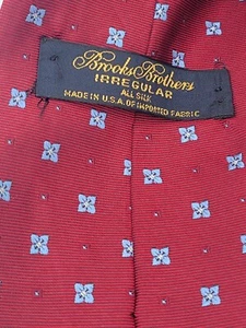 Corbata Brooks Brothers Irregular Seda Roja con Diseño Floral Azul Texturizada O042 - Imagen 1 de 7