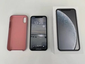 Apple iPhone XR Red - 64GB (Unlocked) A2105 (GSM) - Zdjęcie 1 z 5