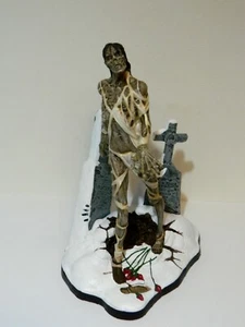 BERNIE WRIGHTSON FIGURE ZOMBIE FRANKENSTEIN ESCALA 1/6 - Photo 1/12