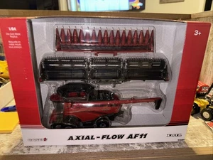 1/64 Scale Case IH Axial-Flow AF11 Combine Front Duals ERTL Die-cast - Picture 1 of 2