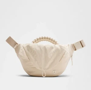 NWT Lululemon Curved Crossbody Bag with Top Handle 3L - White Opal - Picture 1 of 6