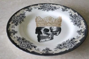 ROYAL STAFFORD HALLOWEEN SKULL KING CROWN SALAD PLATES(s) BLACK/GOLD - NEW - S/4 - Picture 1 of 1