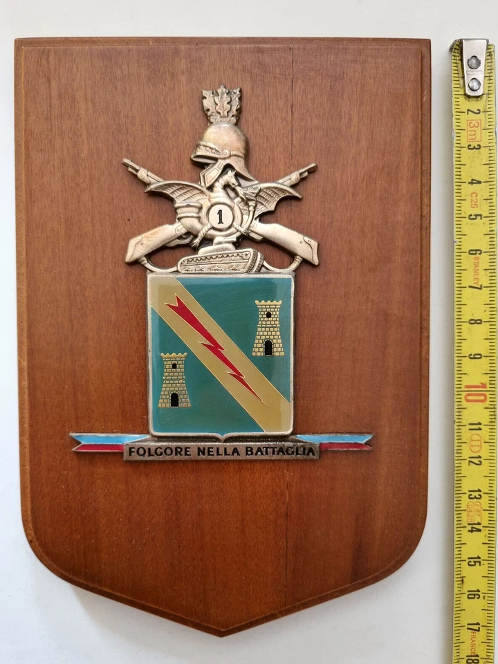 Crest 1 Reggimento Corazzato Carri Esercito Italiano Folgore nella Battaglia - Immagine 1 di 1