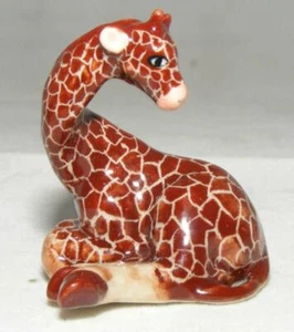 Klima Miniature Porcelain Animal Figure Giraffe Sitting E390 - Picture 1 of 1
