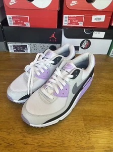 Size 9 - Nike Air Max 90 White Lilac W - Picture 1 of 6