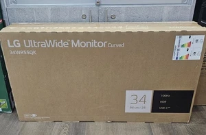 LG 34WR50QK Ultrawide Curved Monitor + Monitor Light (Boxed, Mint Condition) - Picture 1 of 1