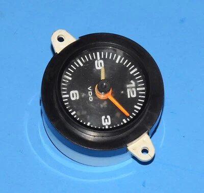 RELOJ ANALÓGICO CENTRAL TABLERO OEM PORSCHE 928 1978-82 - para reparación Foto 1 de 4
