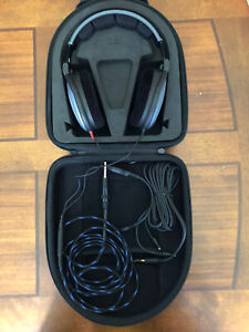 Sennheiser HD 580 precision vintage hifi headphones. Made in Ireland Extras Inc.