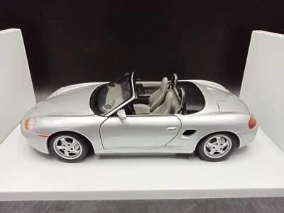 Porsche 996 Boxster 1/18 UT Models - Immagine 1 di 4