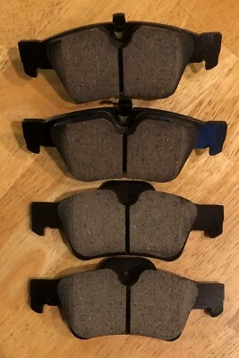 Pastillas de freno Mercedes-Benz NORS 004 420 52 20 G55AMG G65AMG ML320 350 450 500  Foto 1 de 4