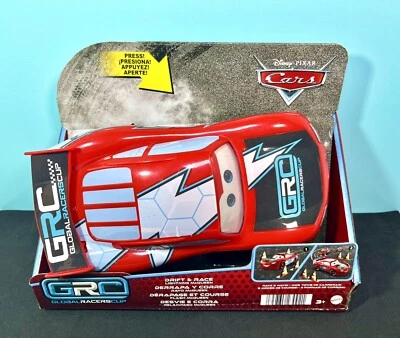 Vehículo 2024 Cars Global Racers Cup Drift & Race LIGHTNING MCQUEEN con 2 modos Foto 1 de 4
