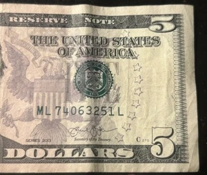 (SCATTERED 0-7 LADDER!) $5 Fancy Serial Number ML74063251L Series 2013 - Picture 1 of 3