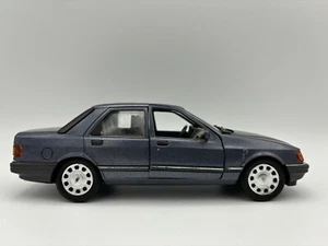 Schabak Ford Sierra 2.0 i Ghia Sapphire 1:25 Promotional Diecast Model - Picture 1 of 10