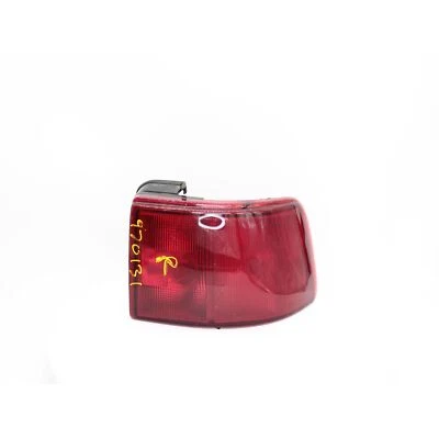 Conjunto de luz trasera Hyundai Scoupe 1992 número de pieza - 166-58580R Foto 1 de 4