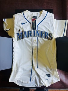 Fanatics UW Signed Authentic Julio Rodriguez Nike Jersey - Picture 1 of 4
