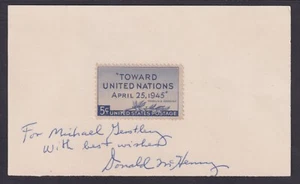 Donald McHenry (1936-), US Ambassador to UN, signed Towards United Nations stamp - Picture 1 of 1