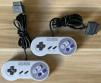 2 SNES Super Nintendo Original Controllers Authentic OEM OFFICIAL SNS-005 (C) - Image 1 of 3