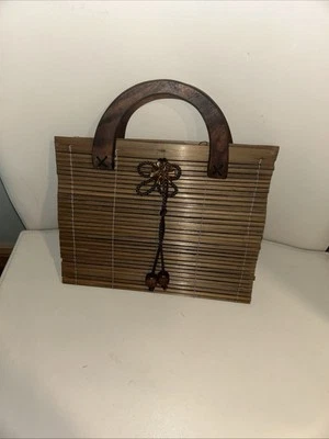 Bolso de mano vintage de listones de madera de bambú asas de madera cuentas acentos boho hippie vintage Foto 1 de 4
