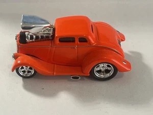 Muscle Machines - 1933 Willys Coupe - Orange 1/64 Diecast - 33 Willy L5 - Picture 1 of 2