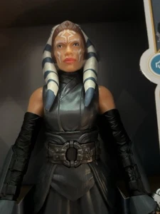 Star Wars Ahsoka Galactic Action Ahsoka Tano Action Figure with sound and lights - Picture 1 of 3