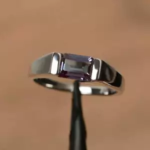 Sterling silver 925 Beautiful alexandrite June Birthstone anniversary gift Ring - Picture 1 of 4
