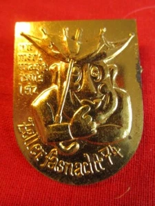 Fasnacht Plakette goldfarben - Zellerfasnacht 1974 wie mer s macht isch s letz - Bild 1 von 3