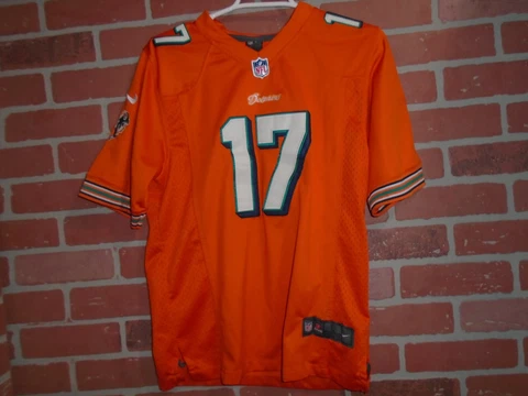 MIAMI DOLPHINS RYAN TANNEHILL SEWN JERSEY TEEN GIRLS SIZE LARGE-SEE PICTURES Cover