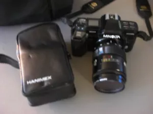 Minolta Maxxum 7000 SLR AF 70-210mm, 28-85mm, TZ7000 Blitz, plus mehr UNGETESTET - Bild 1 von 7