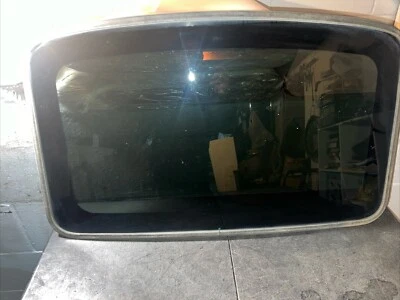 2001-2010 CHRYSLER PT CRUISER Roof Glass Only 43R-001385 - Image 1 of 4