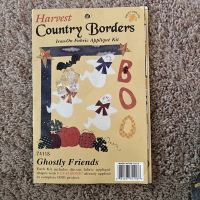 Kit de apliques de tela para planchar Country Borders 74118 GHOSTLY FRIENDS Foto 1 de 3
