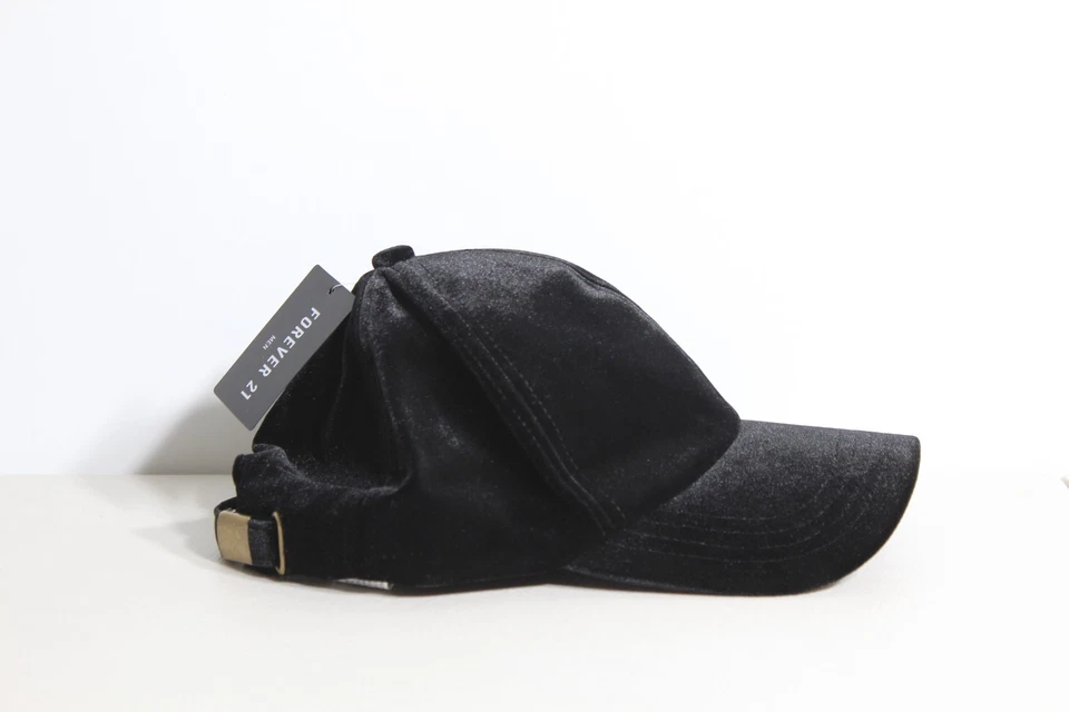 Nuevo con etiquetas Sombrero ajustable estilo terciopelo negro Forever 21 para hombre/mujer Foto 1 de 4