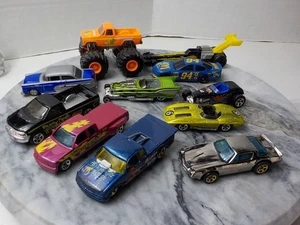 Vintage Diecast Cars & Trucks Maßstab 1:64 1982-2002 11 Hot Wheels, Rd Chmp - Bild 1 von 11