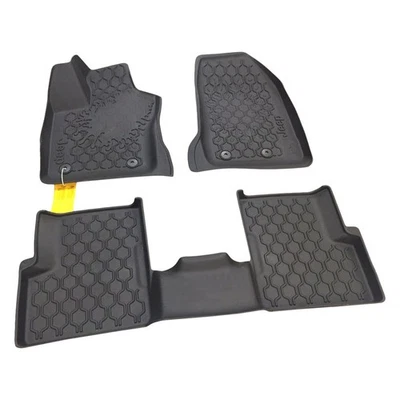 For Jeep Renegade 2020 Mopar 82214194AC 1st & 2nd Row Black Carpet Floor Mat Set - Изображение 1 из 2