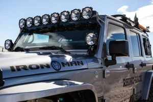 KC Hilites 50" Pro6 Gravity LED 8-Light Light Bar System 160W Combo Beam - Picture 1 of 13