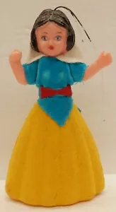 Vintage Schneewittchen aus Schneewittchen & Sieben Zwerge verflockt Weihnachtsschmuck - Bild 1 von 2