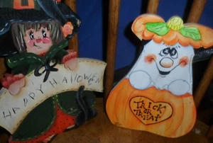 2 Wood Handmade Halloween Decor Witch & Pumpkin Happy Halloween Trick or 10x7" - Picture 1 of 2