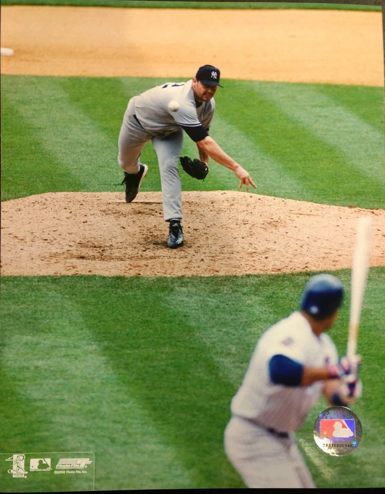 FOTO DE ACCIÓN DE ROGER CLEMENS New York Yankees 8X10 #1 New York Yankees Foto 1 de 1