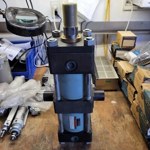 2TC100C70B200-AC Parker 70H-6 DOUBLE ACTING Hydraulic Cylinder 7Mpa NEW $499 - Picture 1 of 14