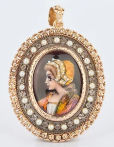 Beautiful One of A Kind Vintage 18K Yellow Gold enameled portrait pendant 23.1g - Picture 1 of 12