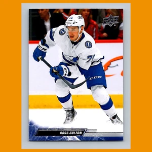Tarjeta de hockey Ross Colton #415 2022 Upper Deck Tampa Bay Lightning NHL CASI NUEVA - Imagen 1 de 3