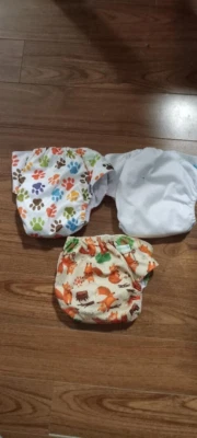 Wegreeco 3 Cloth Diapers Set With Inserts, Size S/M Adjustable snaps for sizing - Image 1 of 4