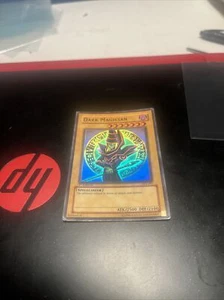 Yugioh Dark Magician SYE-001 Super Rare 1st Edition Trading Card - Picture 1 of 7