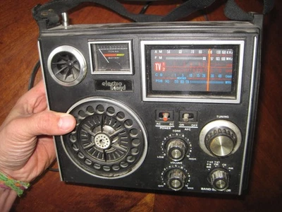 Radio Portátil AM FM SW PB Vintage Marca Electro Modelo Nº 2800 Foto 1 de 4